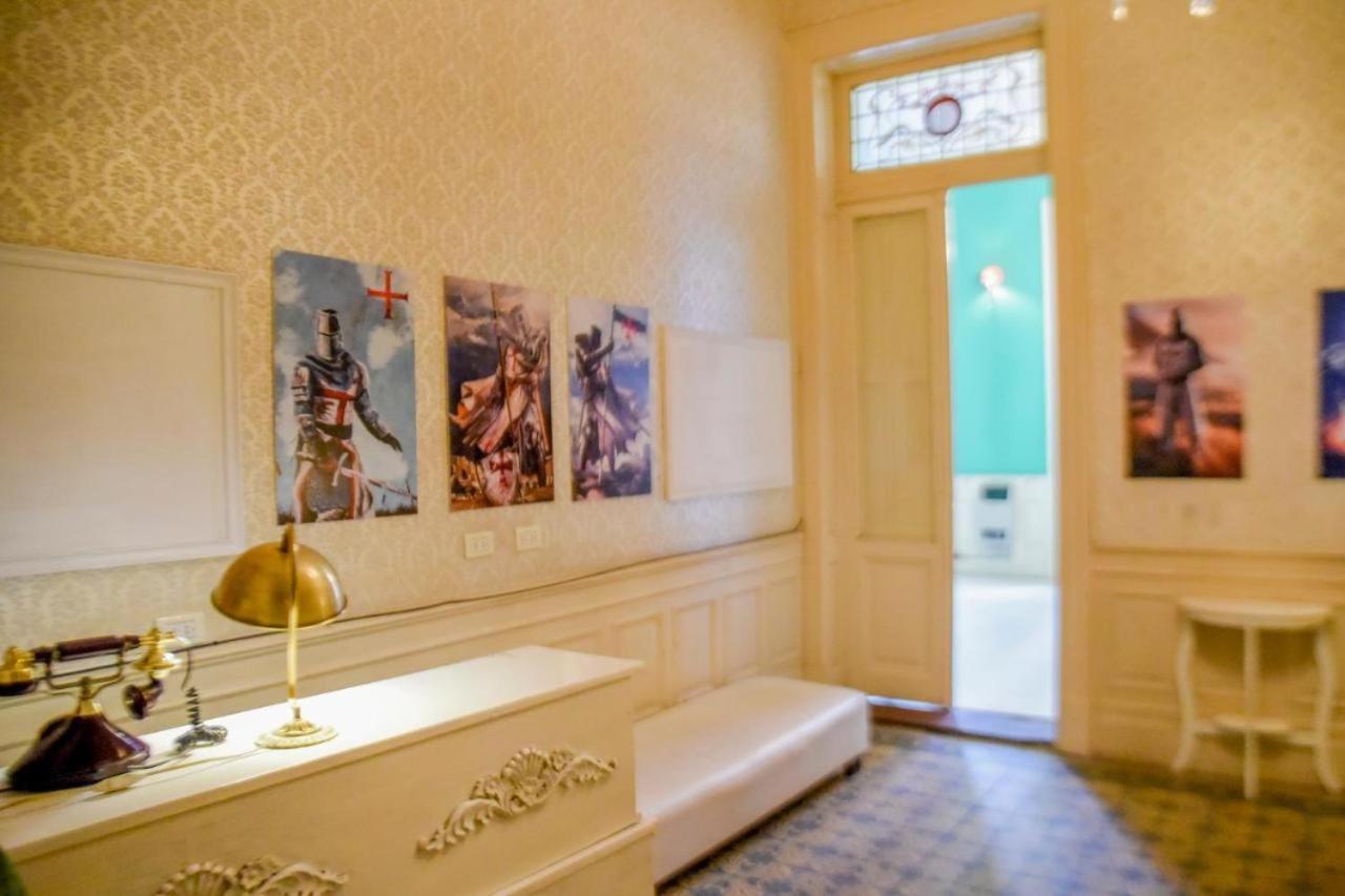 El Templario Hostel Буенос Айрес Екстериор снимка